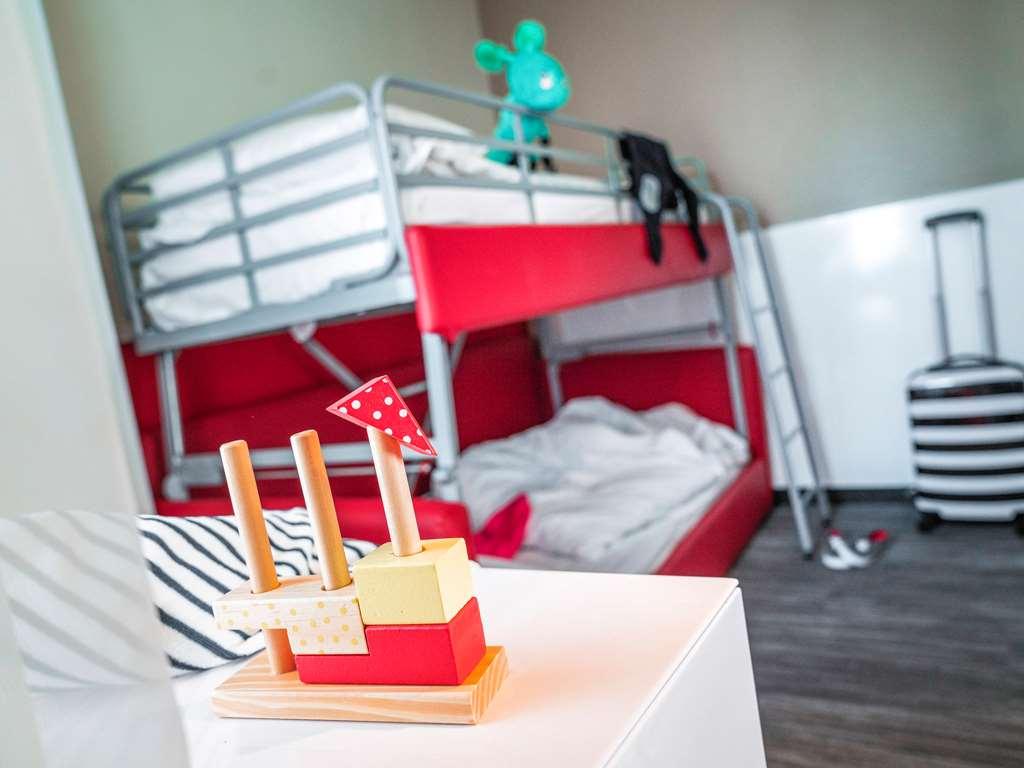 Отель Ibis Styles Paris Montmartre Nord Удобства фото