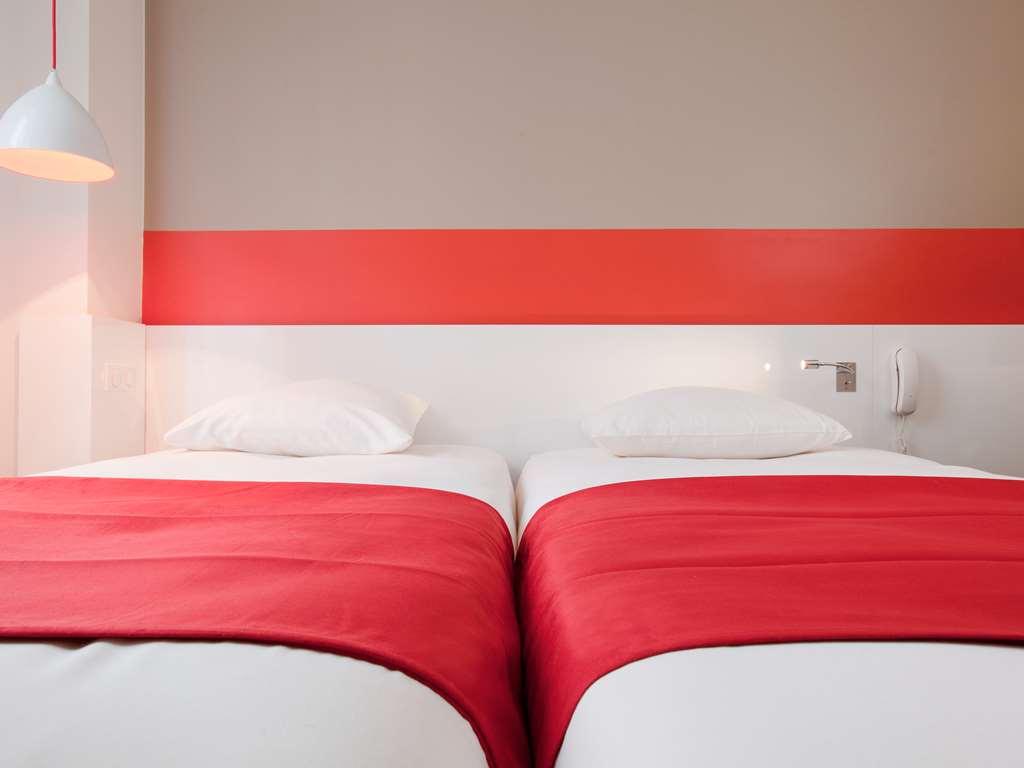 Отель Ibis Styles Paris Montmartre Nord Удобства фото