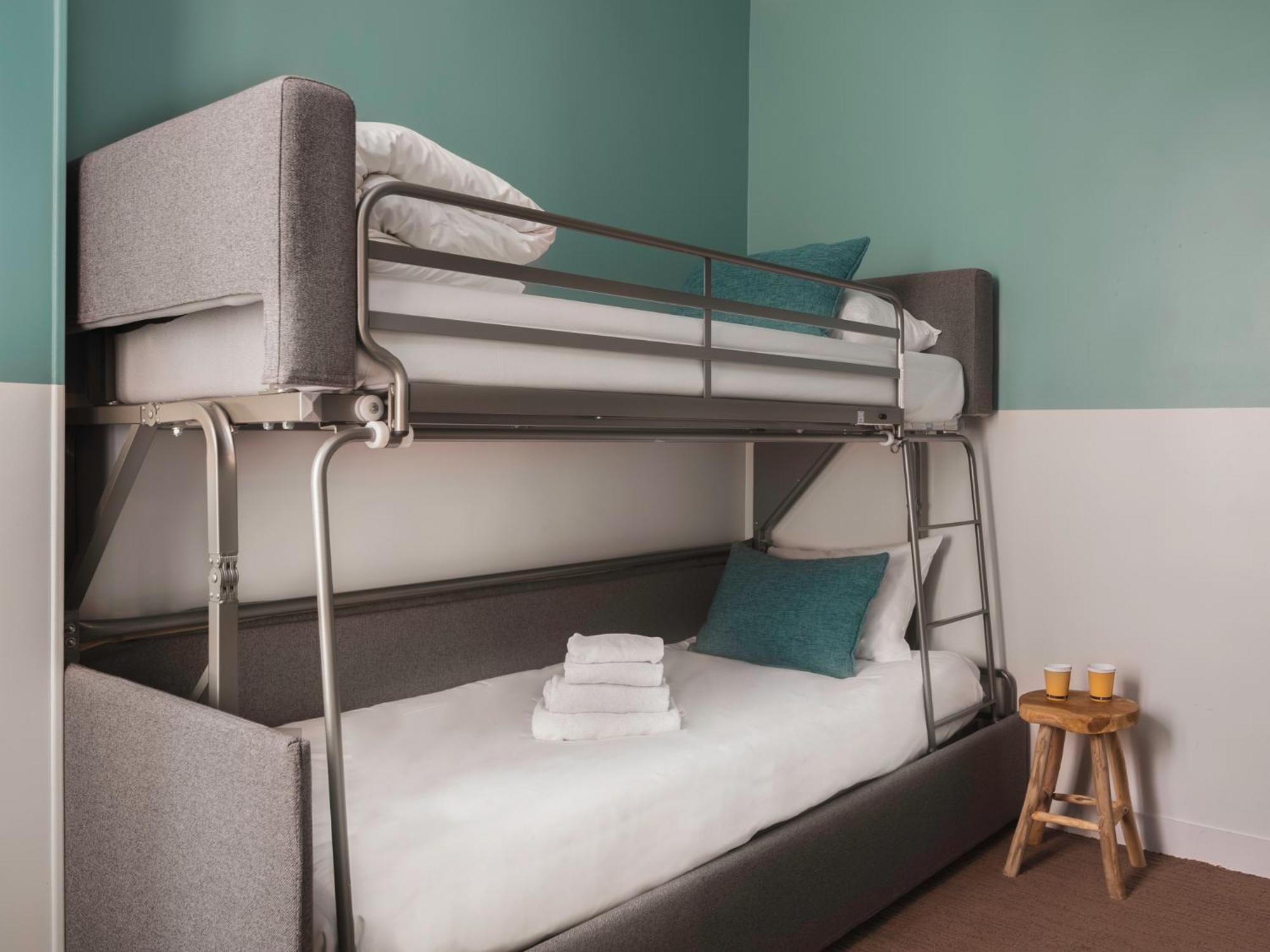 Отель Ibis Styles Paris Montmartre Nord Экстерьер фото